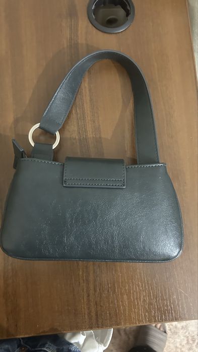 Сумка Mango, темно зеленого цвета, эко кожа