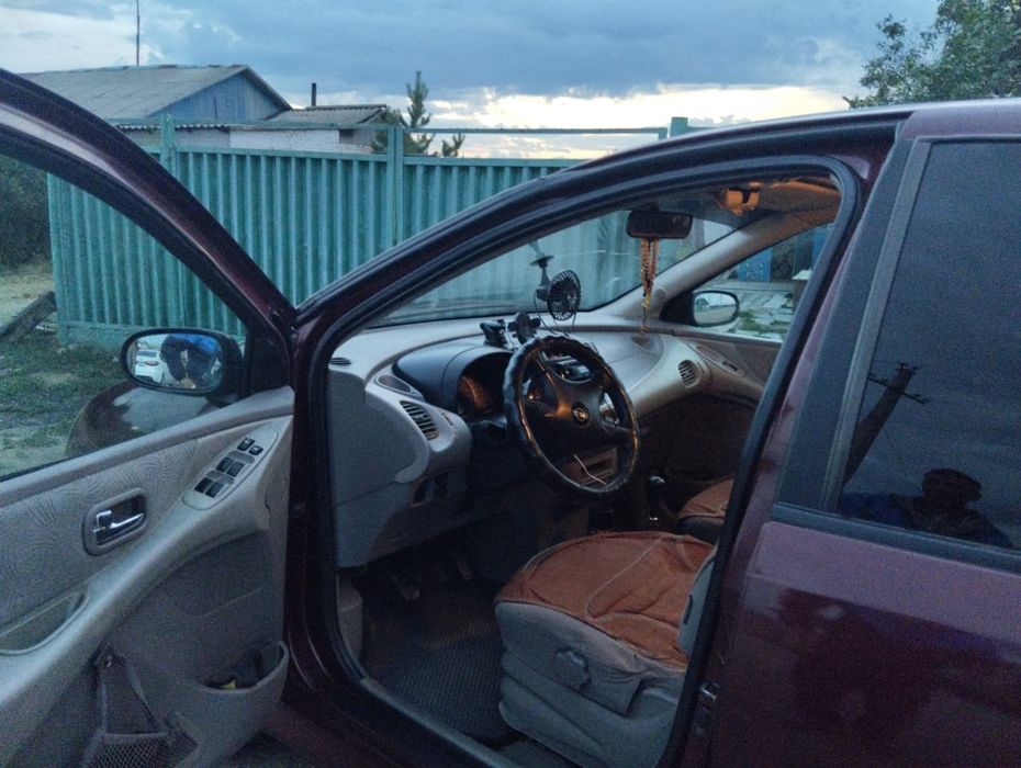 Продам Nissan almera