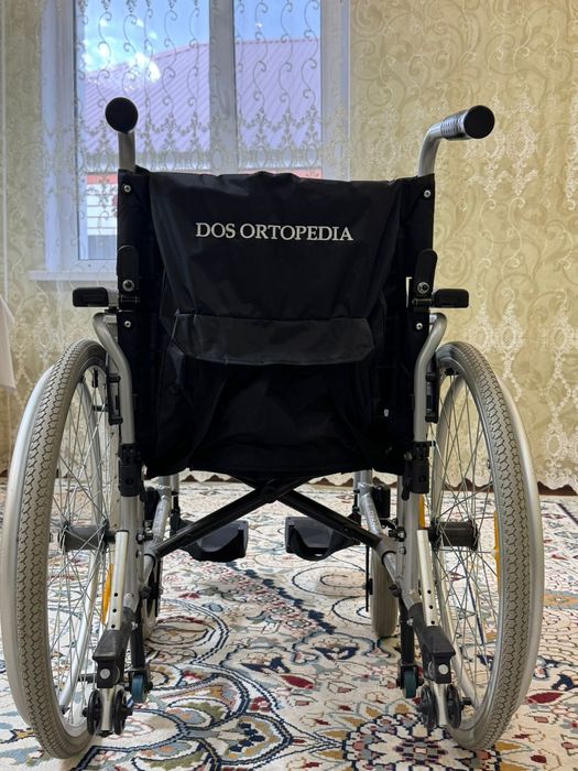 Инвалидная коляска