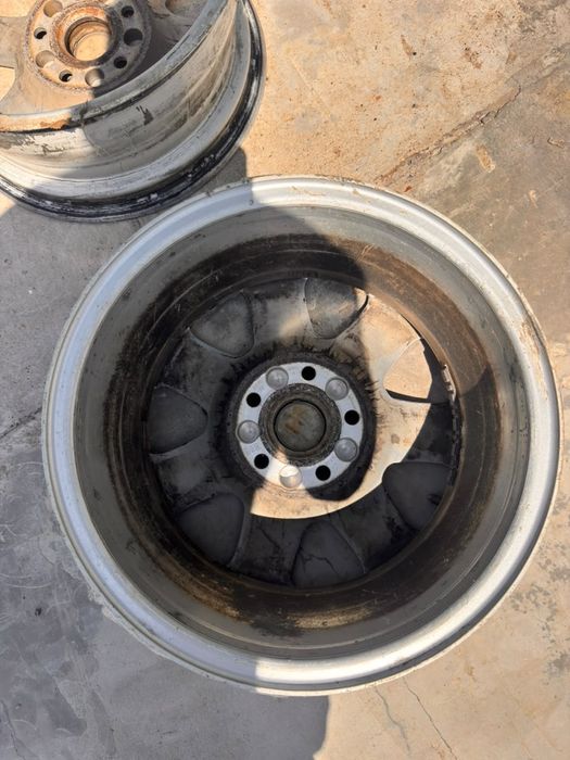 Продам диски R15 AUDI