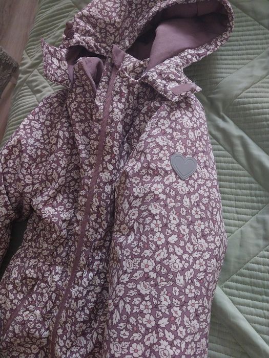 Продам кәртки на девочку 116