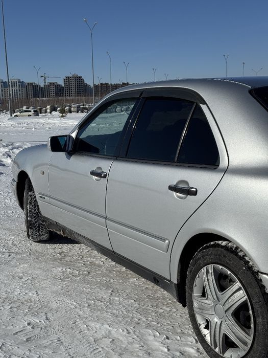 Mercedes w210 e230 автомат