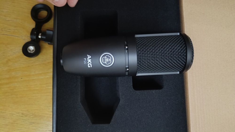 Микрофон Akg 120p