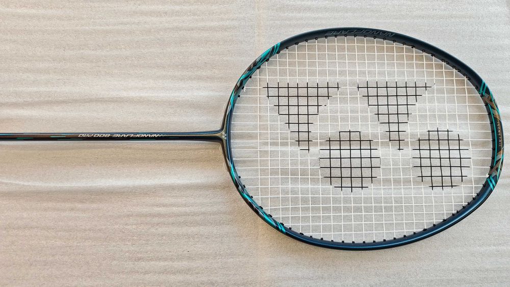 Yonex Nanoflare 800 Pro ракета за бадминтон