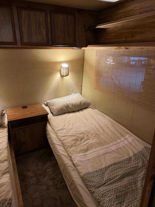 Нощувки за работници в Каравани и стаи