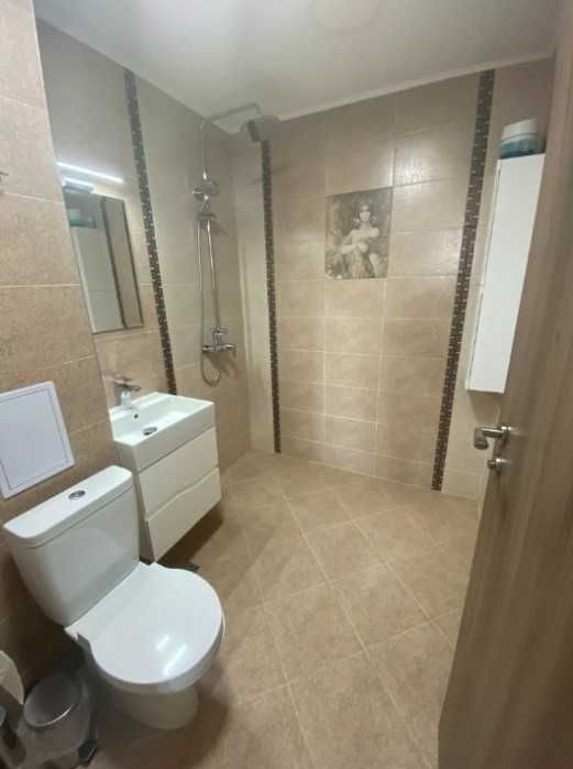 Дава се под наем Тристаен апартамент в София, Младост 3 - 110 кв.м за 930 € - Снимка #9