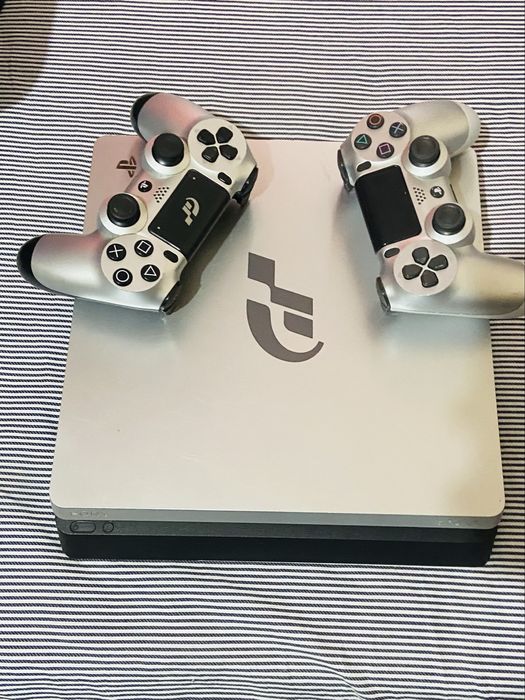 Ps 4 editie limitata grand turismo