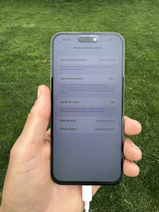 Apple iPhone 15 Pro Max 256GB ORIGINAL neverlocked bateria 86% impecabil ca NOU perfect functional 588 cicluri de incarcare