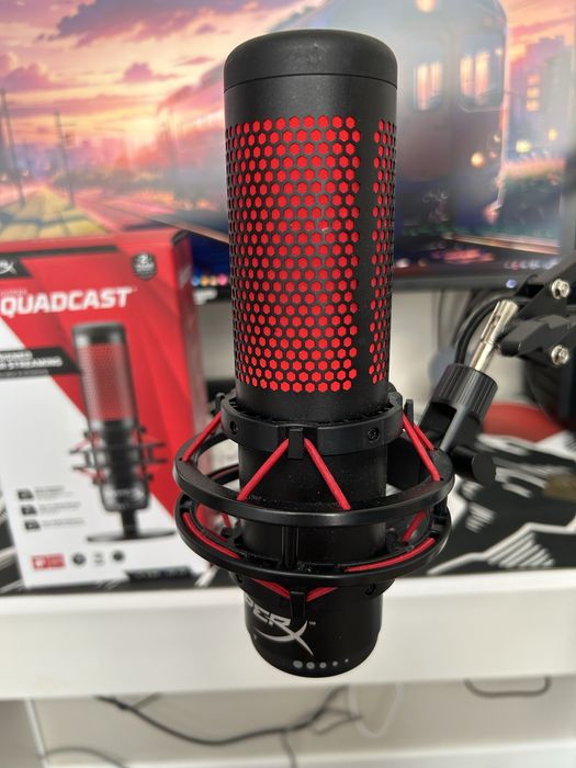 Микрофон HyperX QuadCast