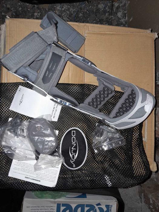 Orteze genunchi DONJOY si OTTOBOCK