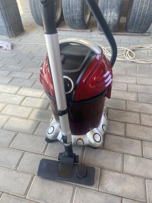 Продается пылесос