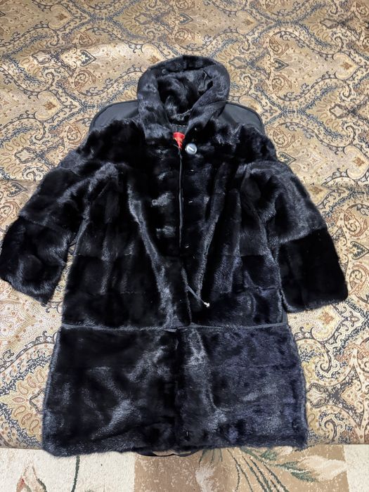 Норковая шуба сатылады