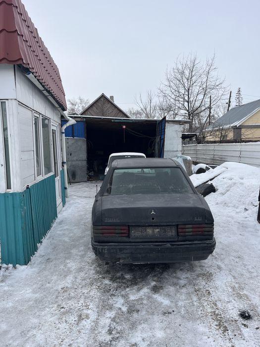 Мерседес 190 на разбор