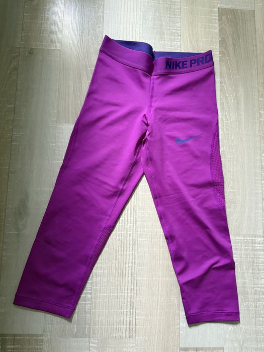 Colanti Nike pentru femei capri, xs