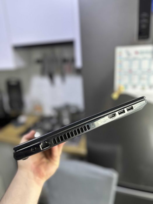 16Gb ОЗУ и 512 SSD мощный ноутбук Dell