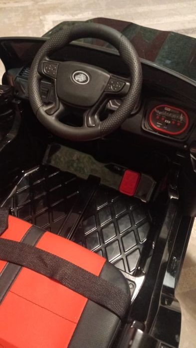 Продается детский автомобиль