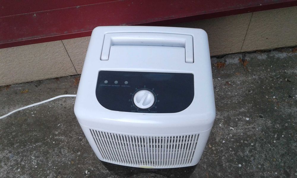 Влагоабсорбатор 10л