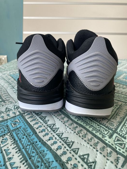 Nike Jordan Max Aura 5