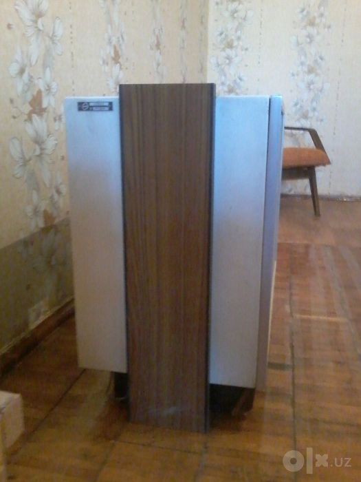 Продаётся железная декоративная тумбочка