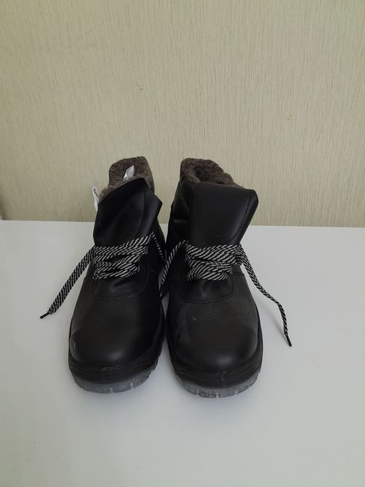 Ботинки зимние (спецобувь)