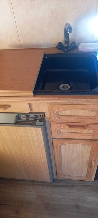 Продавам каравана