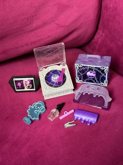 monster high спектра