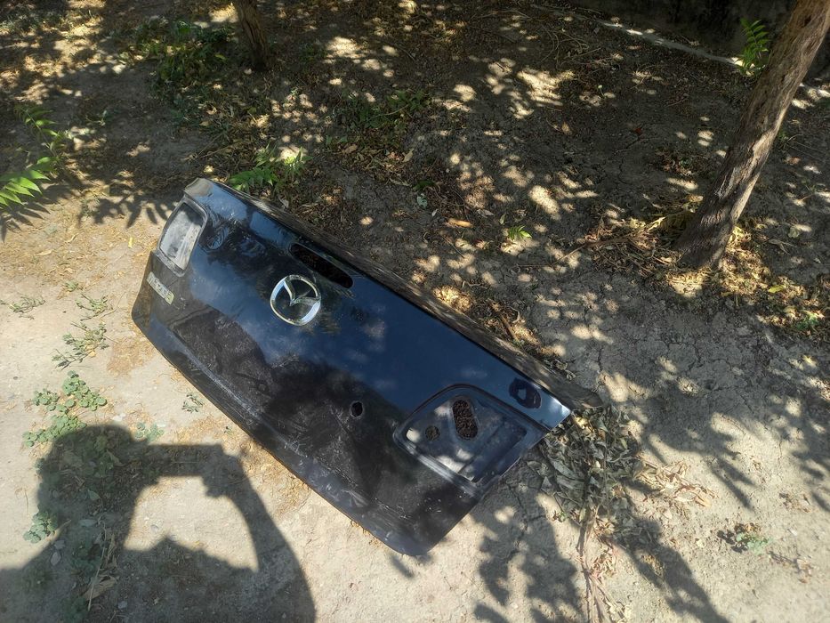 Продам задний багажник mazda 3