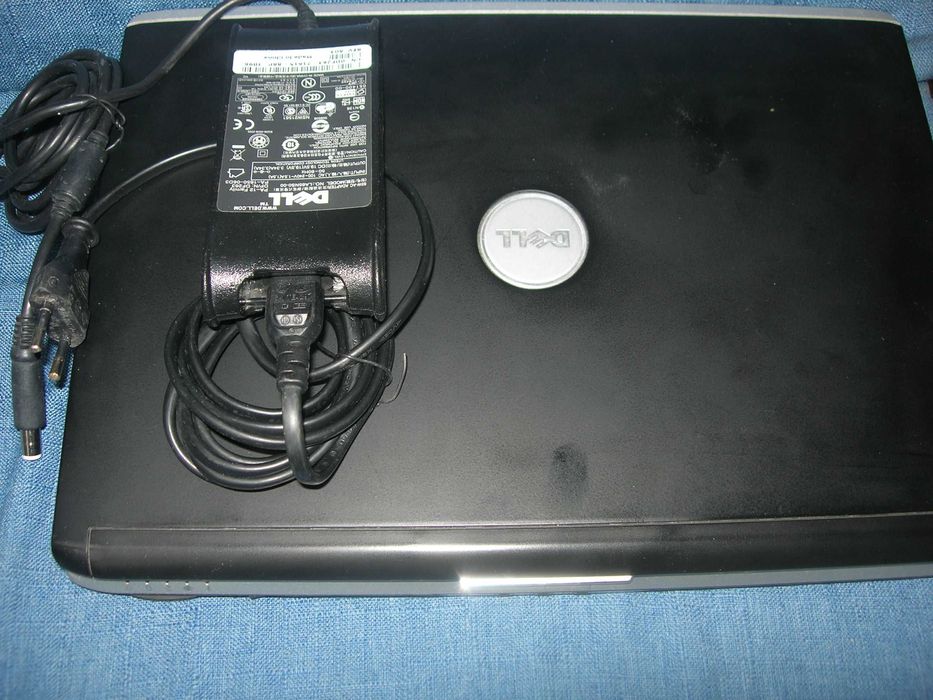 Laptop Dell Inspiron 1420 baterie, adaptor,piese