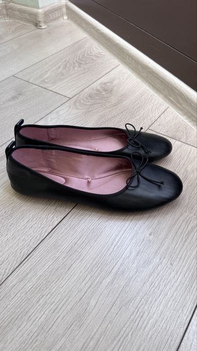 Балетки новые ZARA