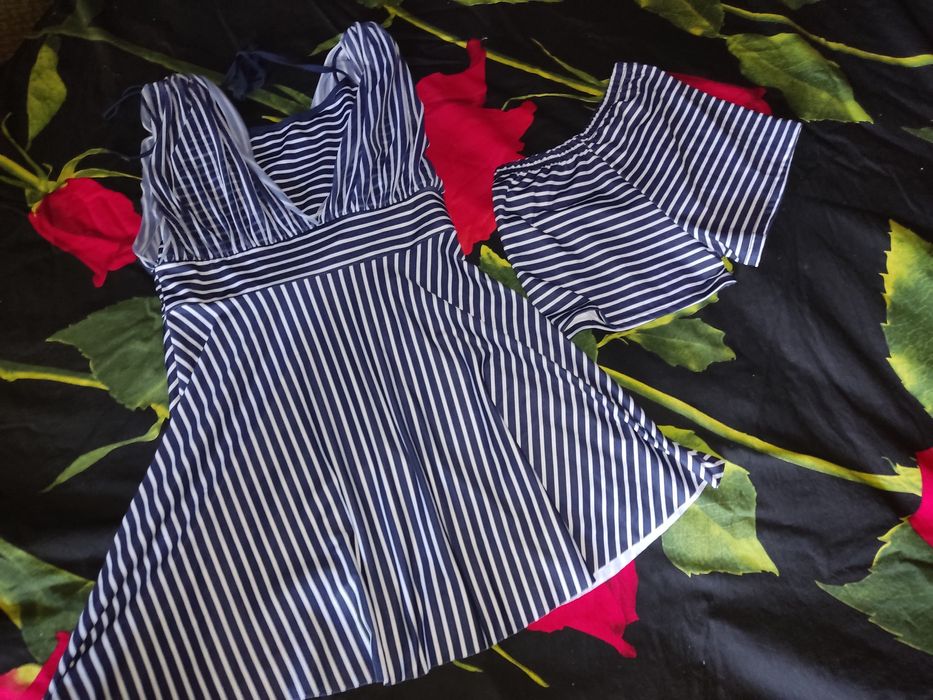 Стильный,удобный,скромный купальник