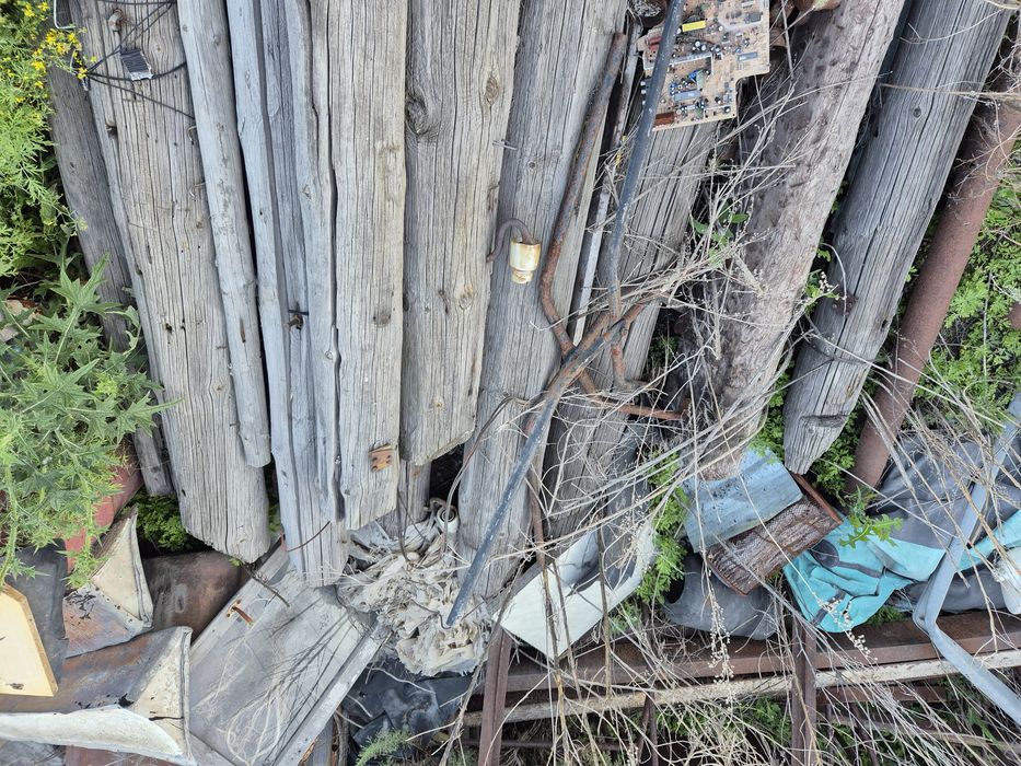 Столбы деревянные