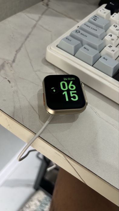 Продам apple watch 8