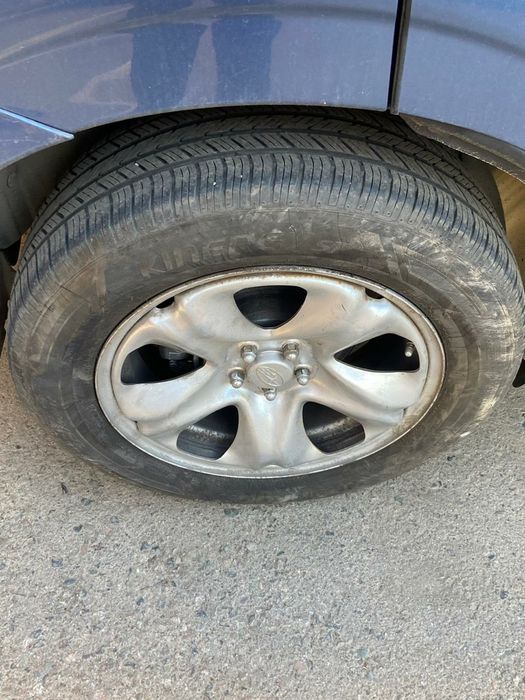 Продам диски с резиной на Субару