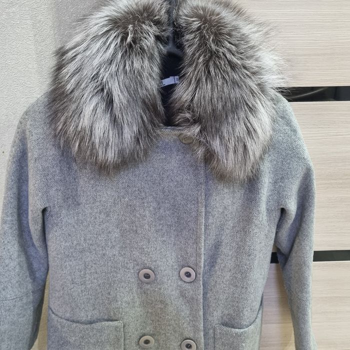 Продам зимнее пальто,натуралка