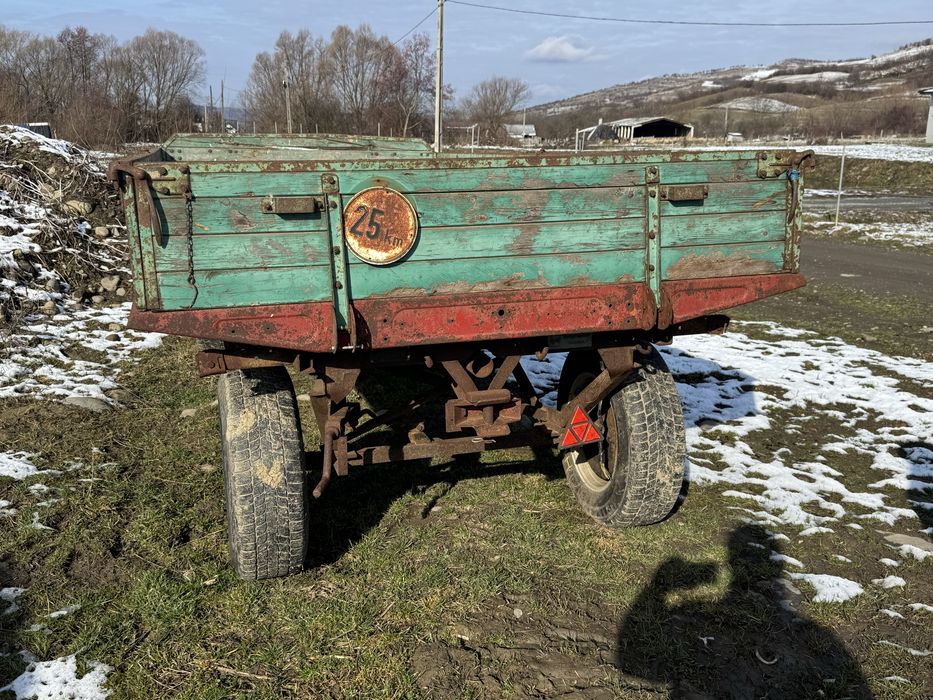 Remorca , platforma 2 axe cu franare pt baloti fan  etc