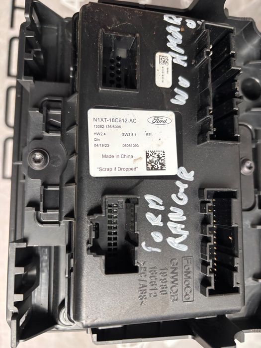 Централен мултимедиен дисплей  • Ford Ranger 19-23