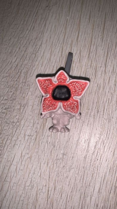 Kinder JOY осд демогоргон со скрепкой