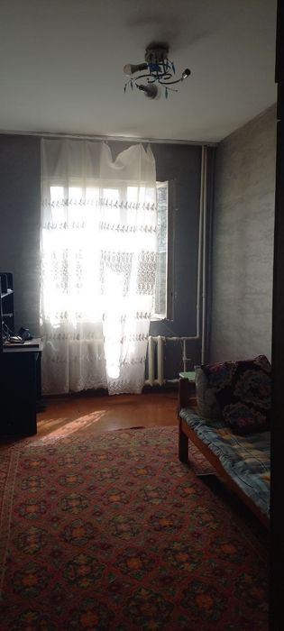 Mirzo Ulugʻbek TTZ 1 da 2 xona kv sotiladi