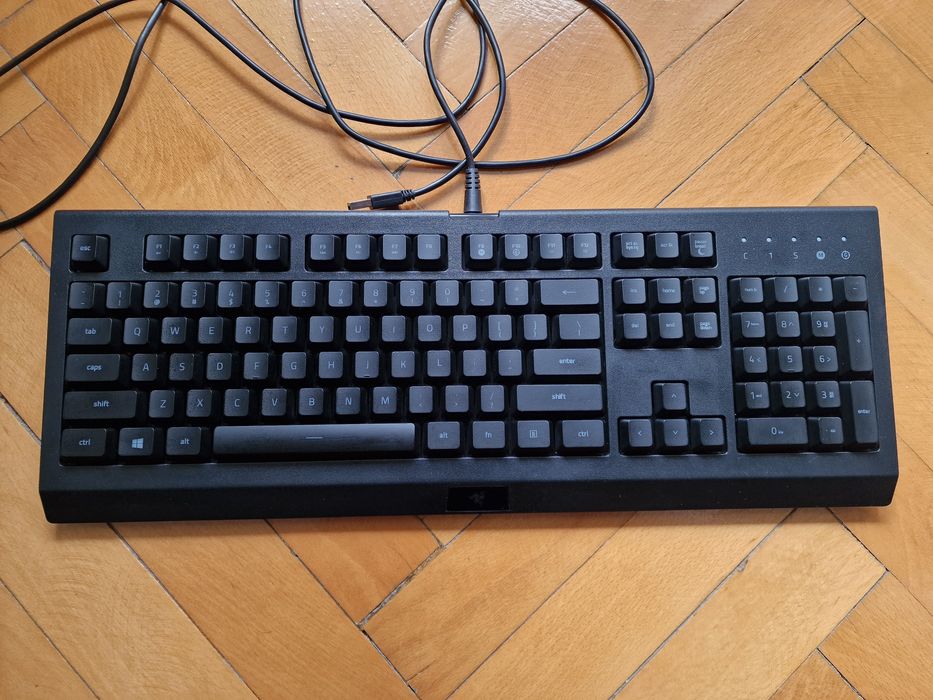 Tastatura RGB Razer Cynosa Lite