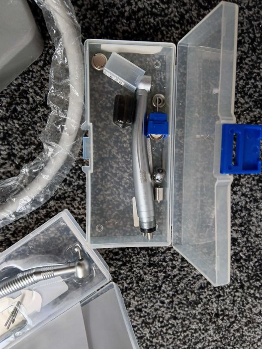 Портативен стоматологичен юнит с турбина