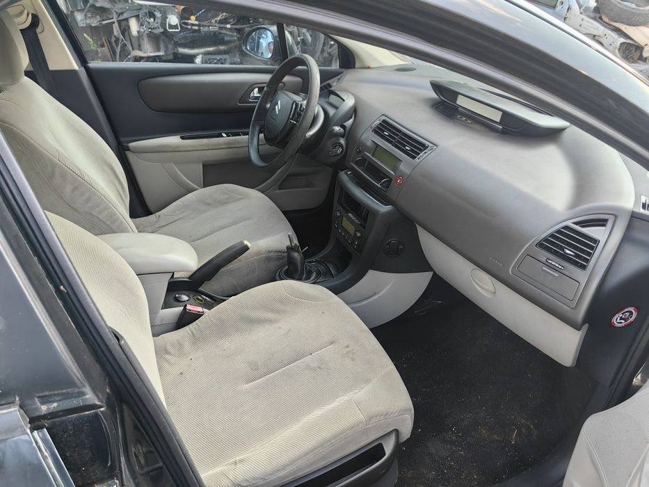 Ситроен Ц4 1.6 хди Citroen C4 1.6 Hdi На части!
