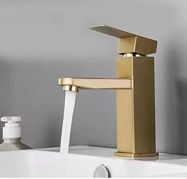 Златен Смесител за мивка Неръждаема стомана