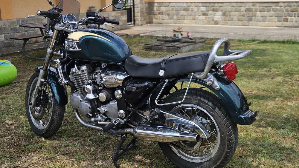 Triumph Thunderbirth 900
Цената е в евро