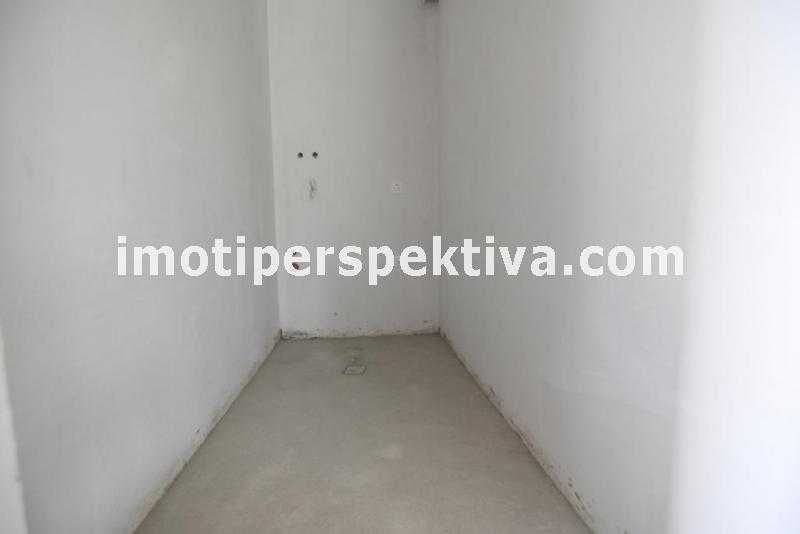 реф.19385 Чисто нова къща с две паркоместа-Коматевско шосе!