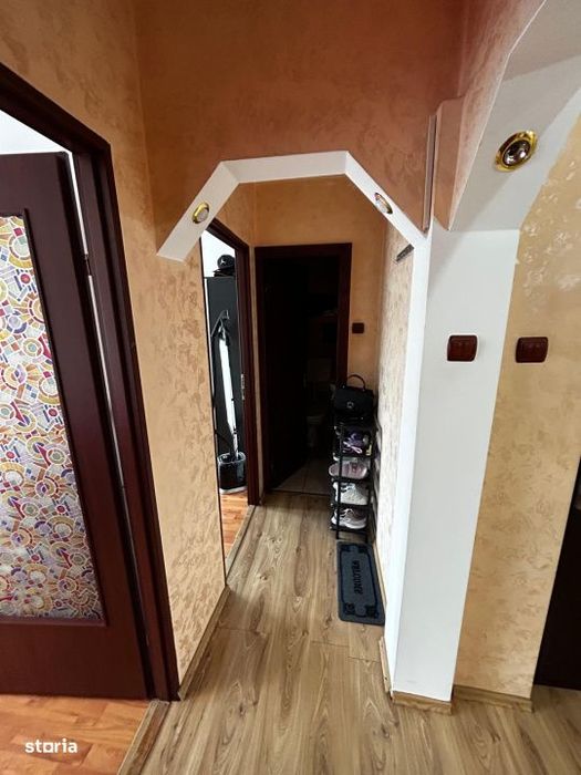 Apartament 4 camere, 87 mp utili, etaj 1, Zona Semilina