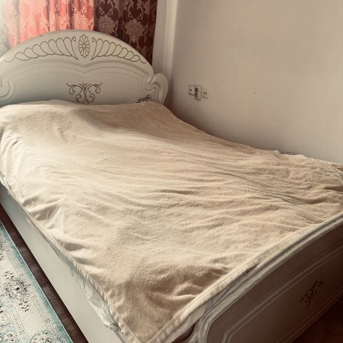Продам  кровать