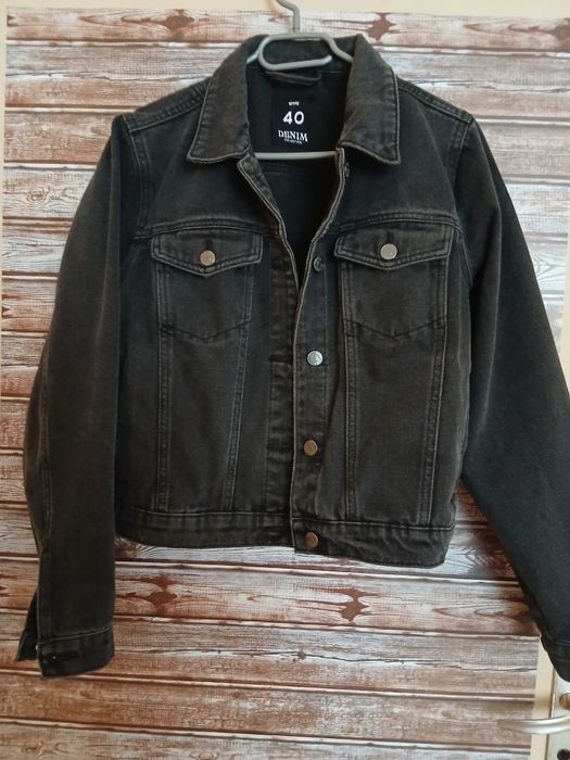 Дамско якета М и сако L