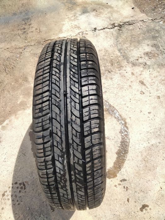 Продам балон шина покрышка для автомобиля