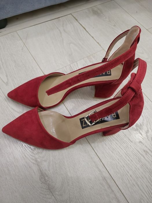 Туфли вечерние красные