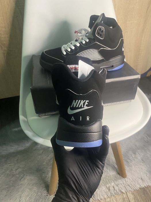 Jordan 5 Retro” Og Metallic Reimagined”